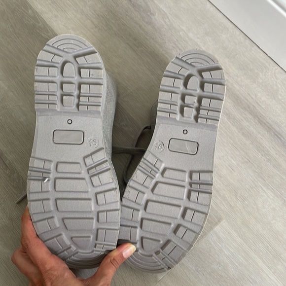 NWOT Canvas ankle Boot/Sneakers - Picture 2 of 5